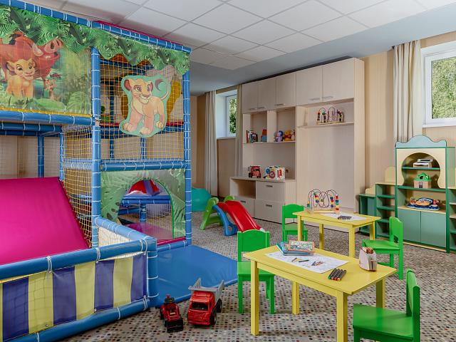 Kids playing room